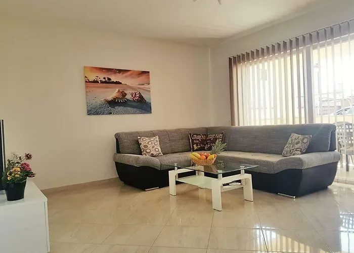 Apartment Una